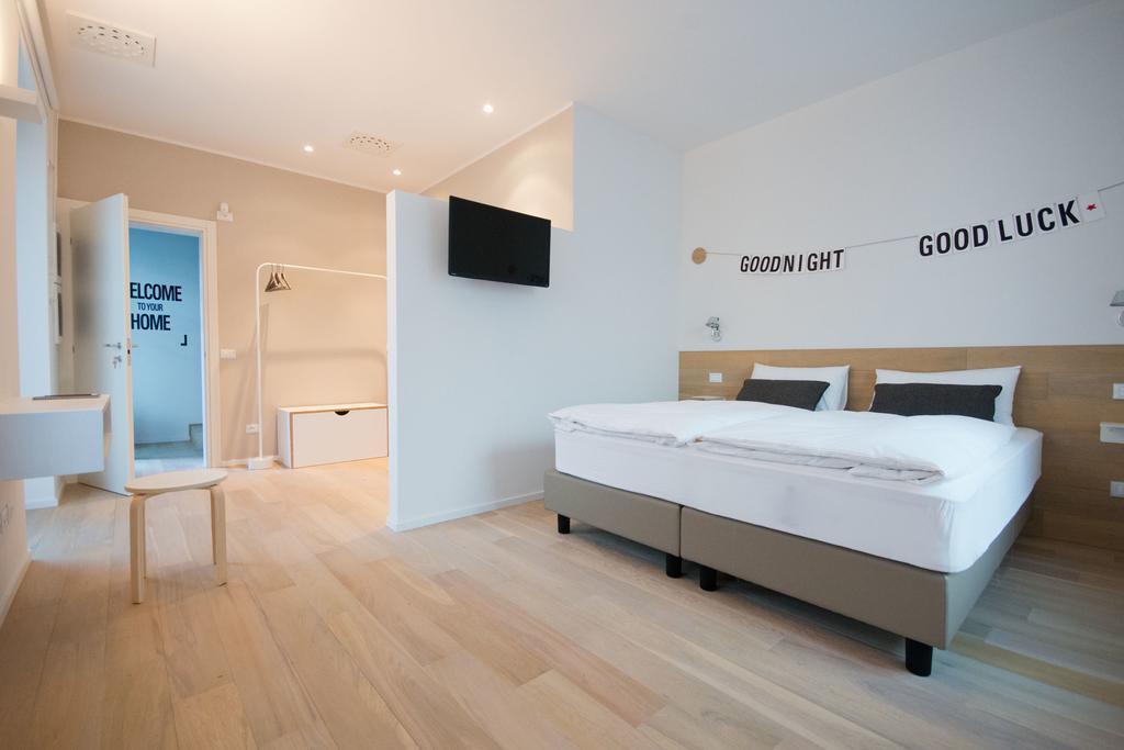 Piano Bb Bed & Breakfast Udine Bagian luar foto